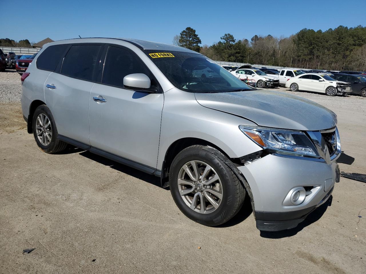 2014 Nissan Pathfinder S - Фото 4