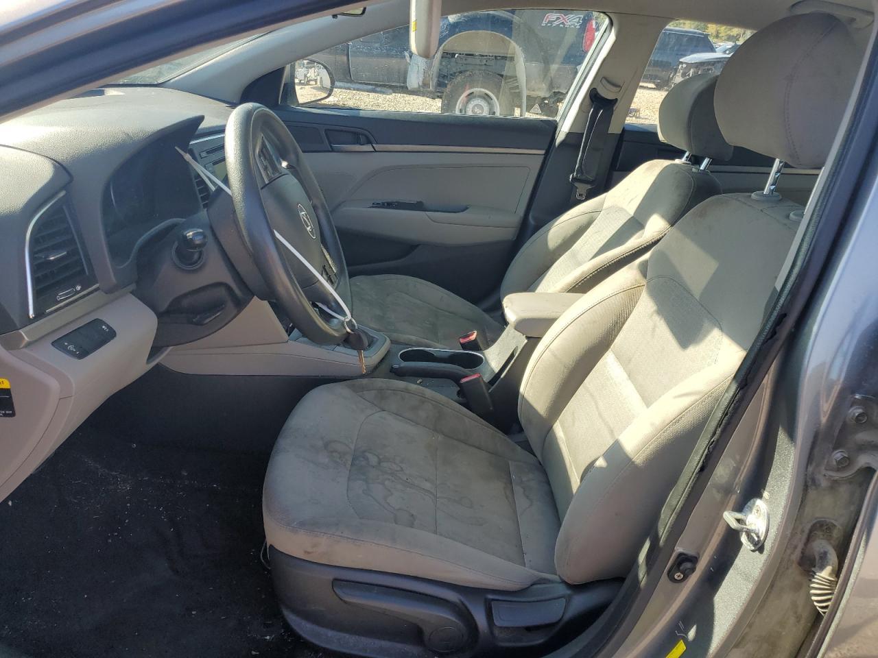 2017 Hyundai Elantra Se - Фото 7