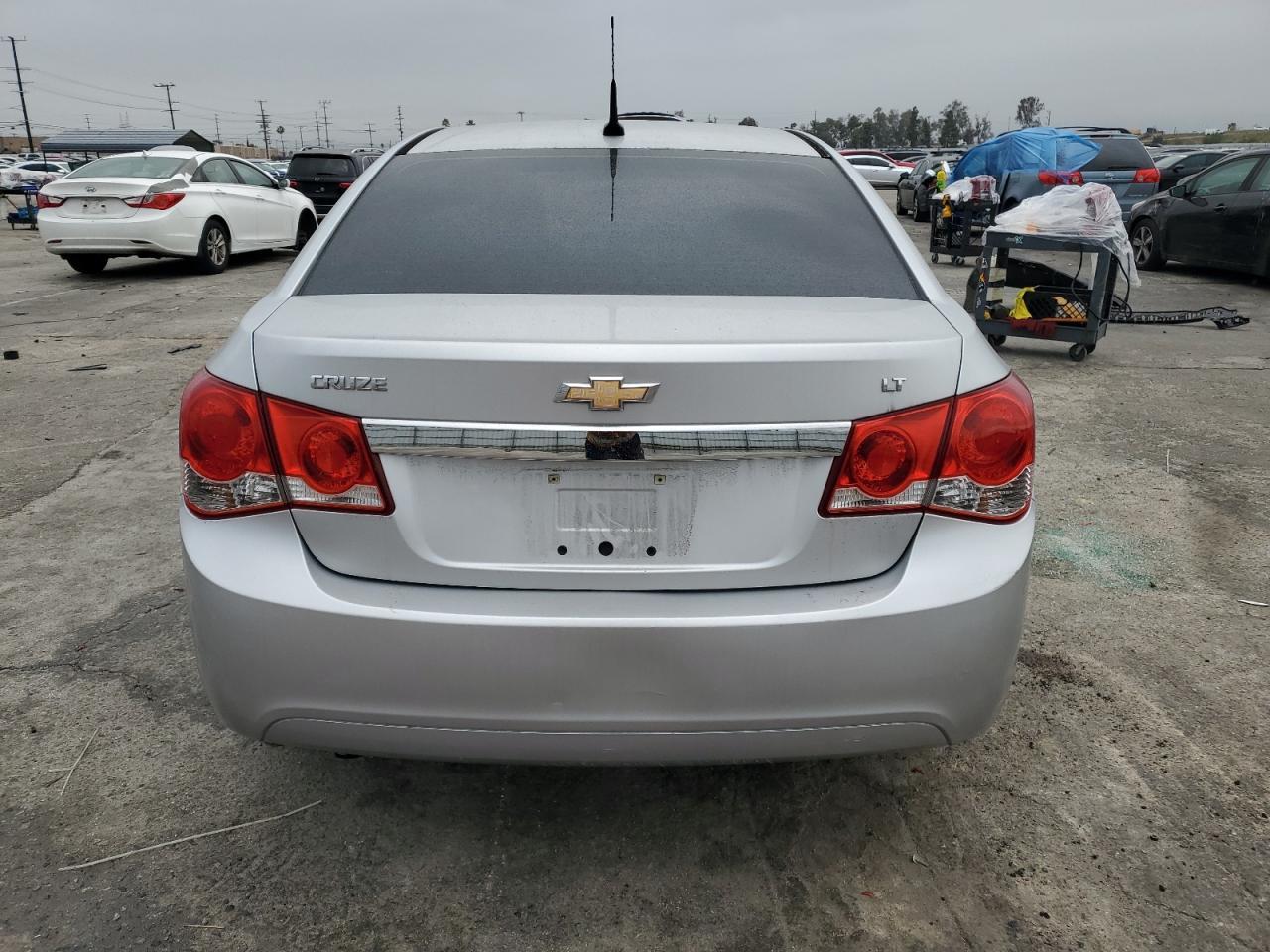 2013 Chevrolet Cruze Lt - Image 6