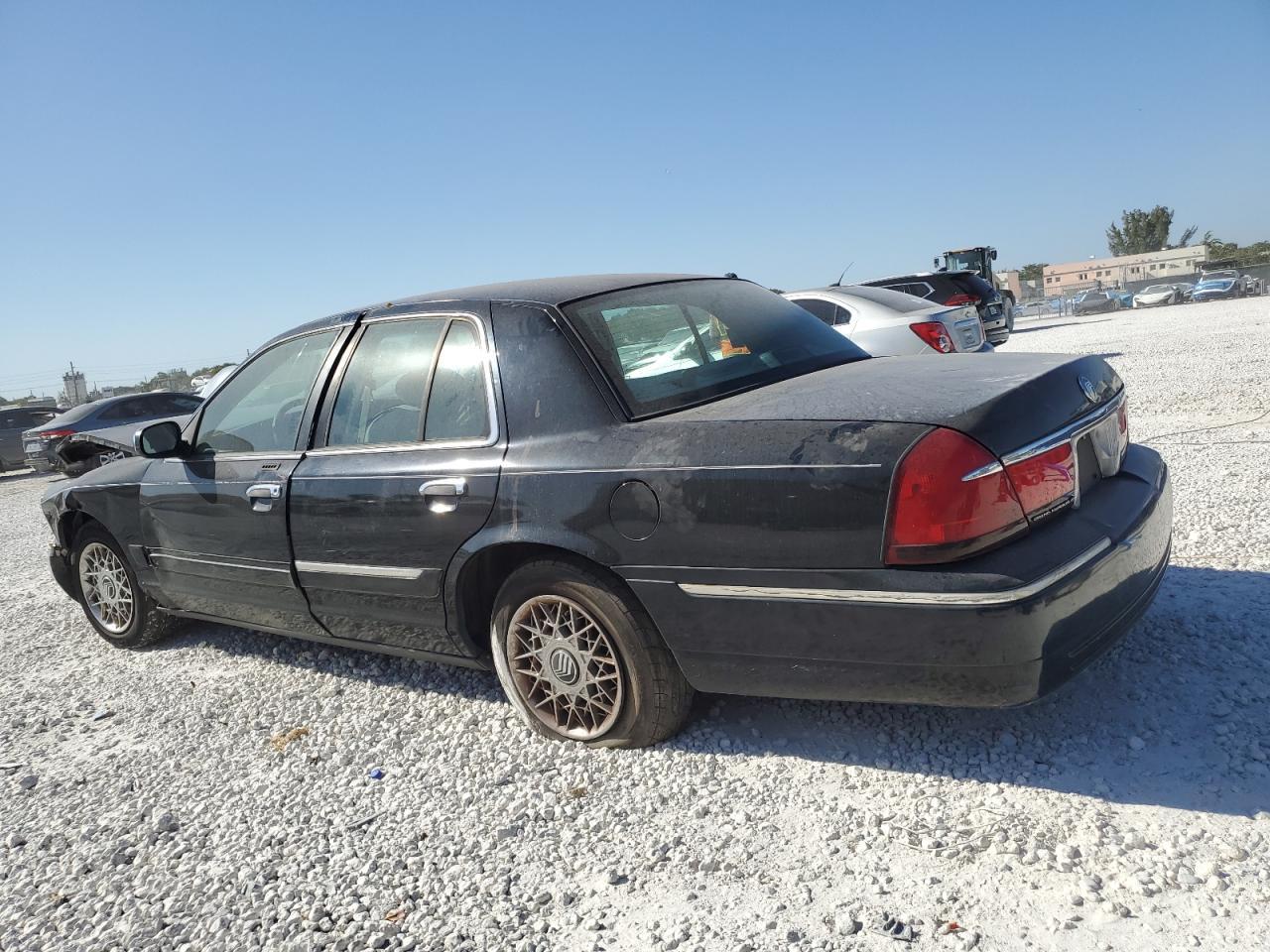 2002 Mercury Grand Marquis Gs - Фото 2