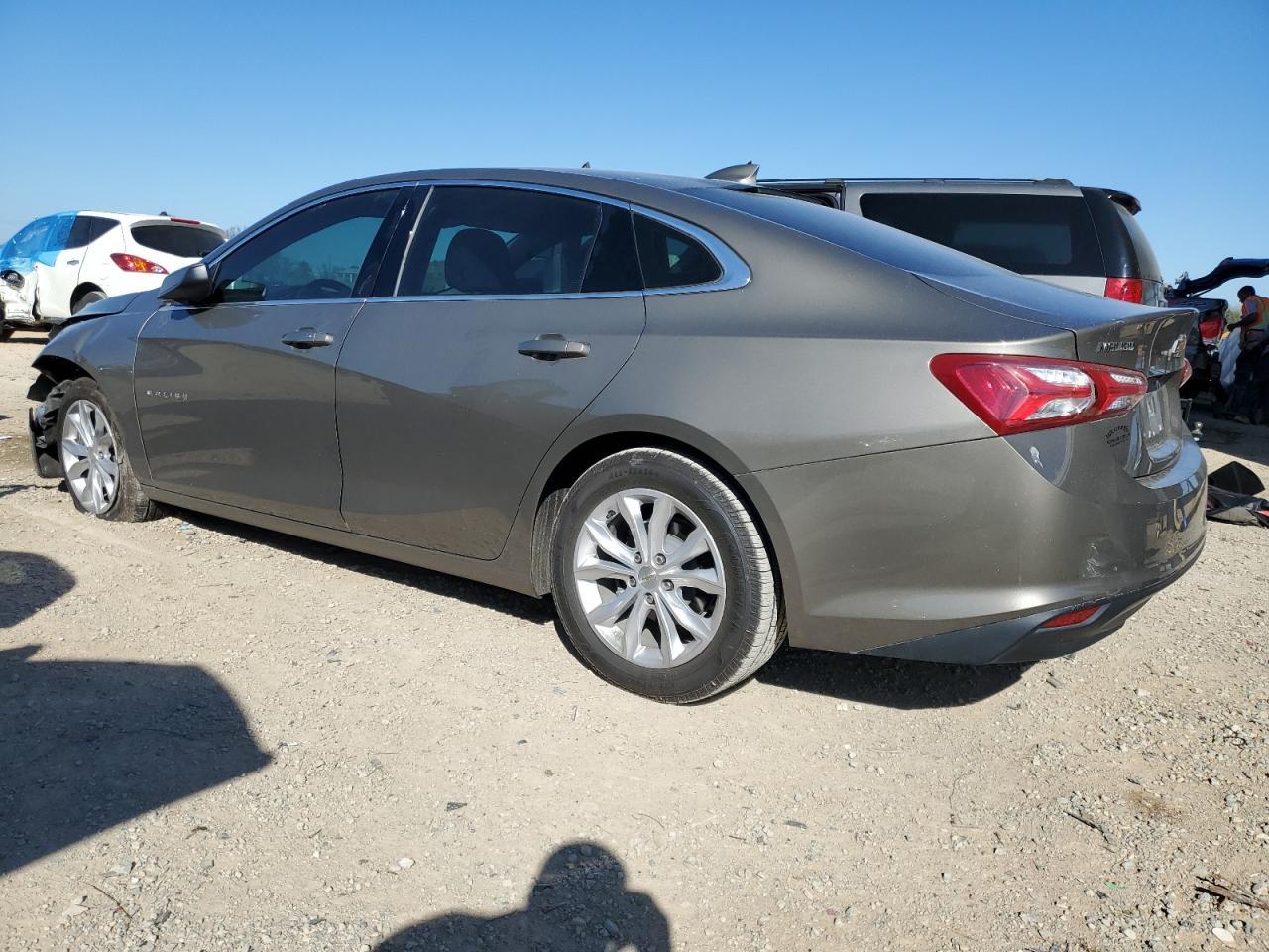 2020 Chevrolet Malibu Lt - Фото 2