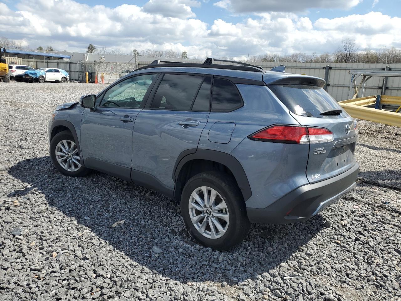 2022 Toyota Corolla Cross Le - Image 2