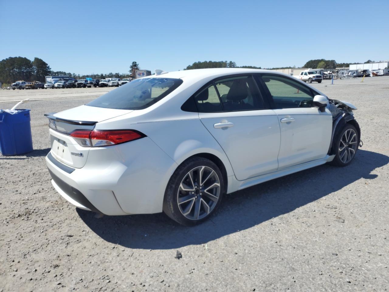 2020 Toyota Corolla Le - Фото 3