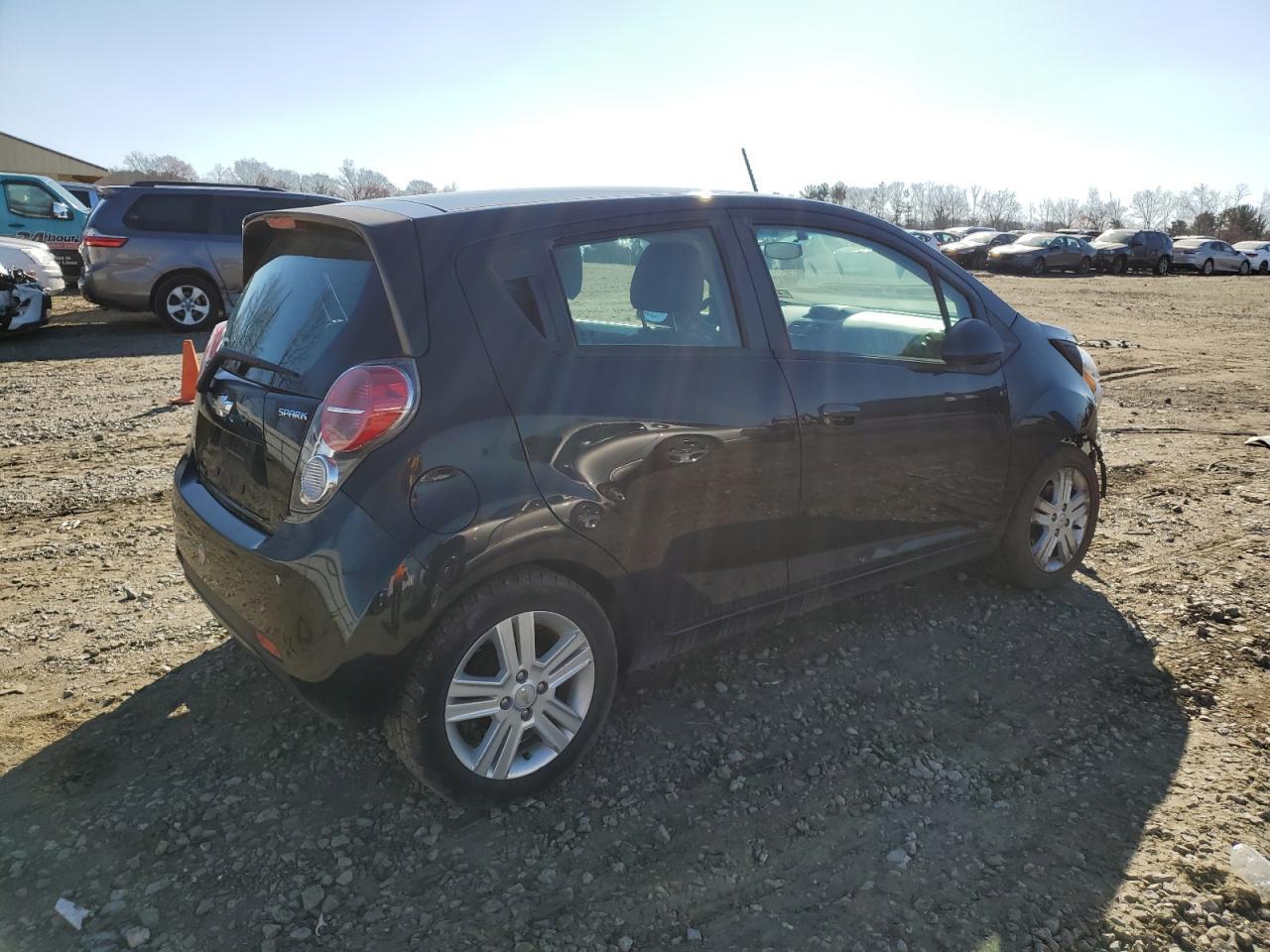 2014 Chevrolet Spark Ls - Фото 3