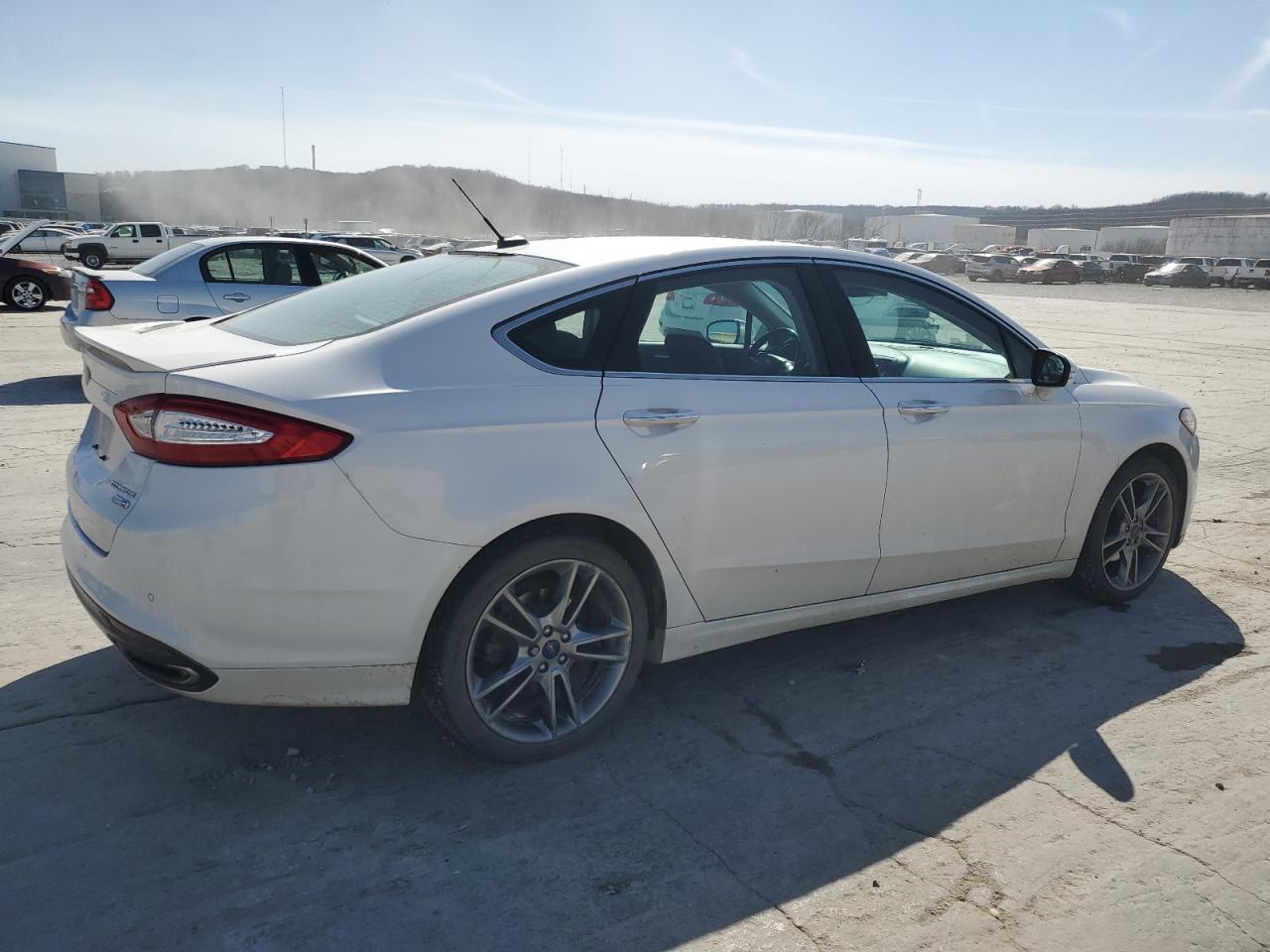 2013 Ford Fusion Titanium - Image 3