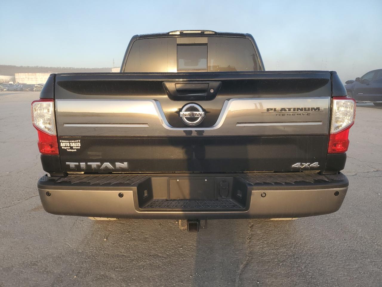 2017 Nissan Titan Sv - Фото 6