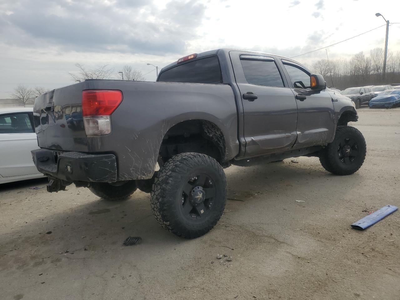 2012 Toyota Tundra Crewmax Sr5 - Image 3