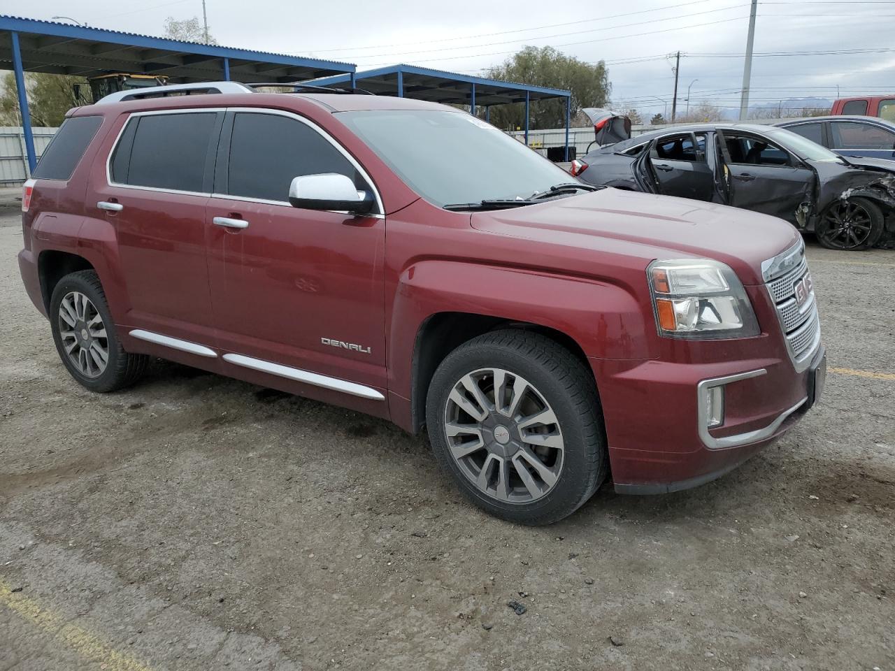 2017 GMC Terrain Denali - Image 4