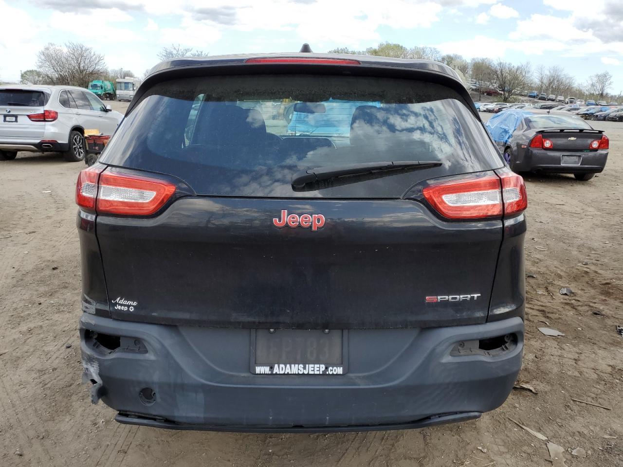 2016 Jeep Cherokee Sport - Image 6