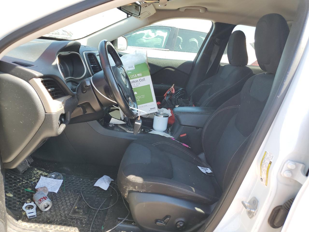 2016 Jeep Cherokee Latitude - Фото 7