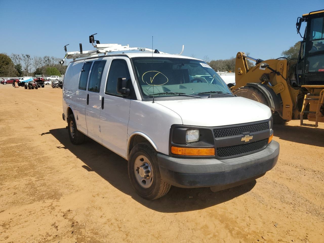 2013 Chevrolet Express G2500 - Image 4