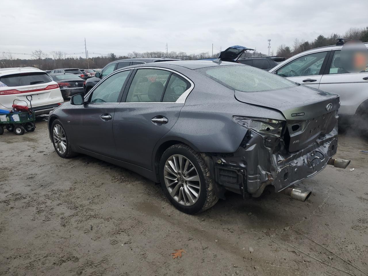 2019 Infiniti Q50 Luxe - Image 2