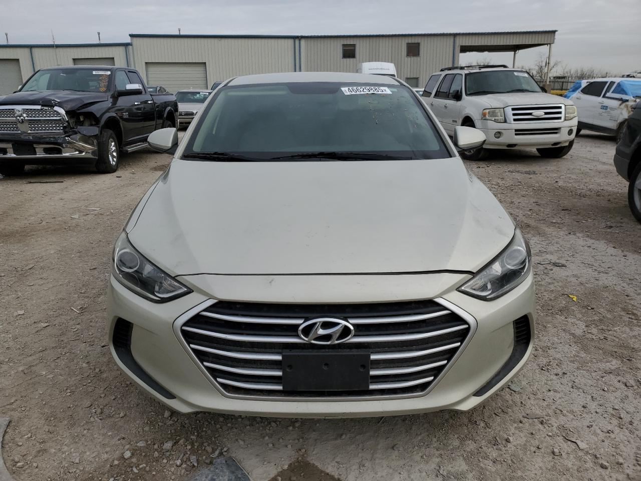 2017 Hyundai Elantra Se - Фото 5