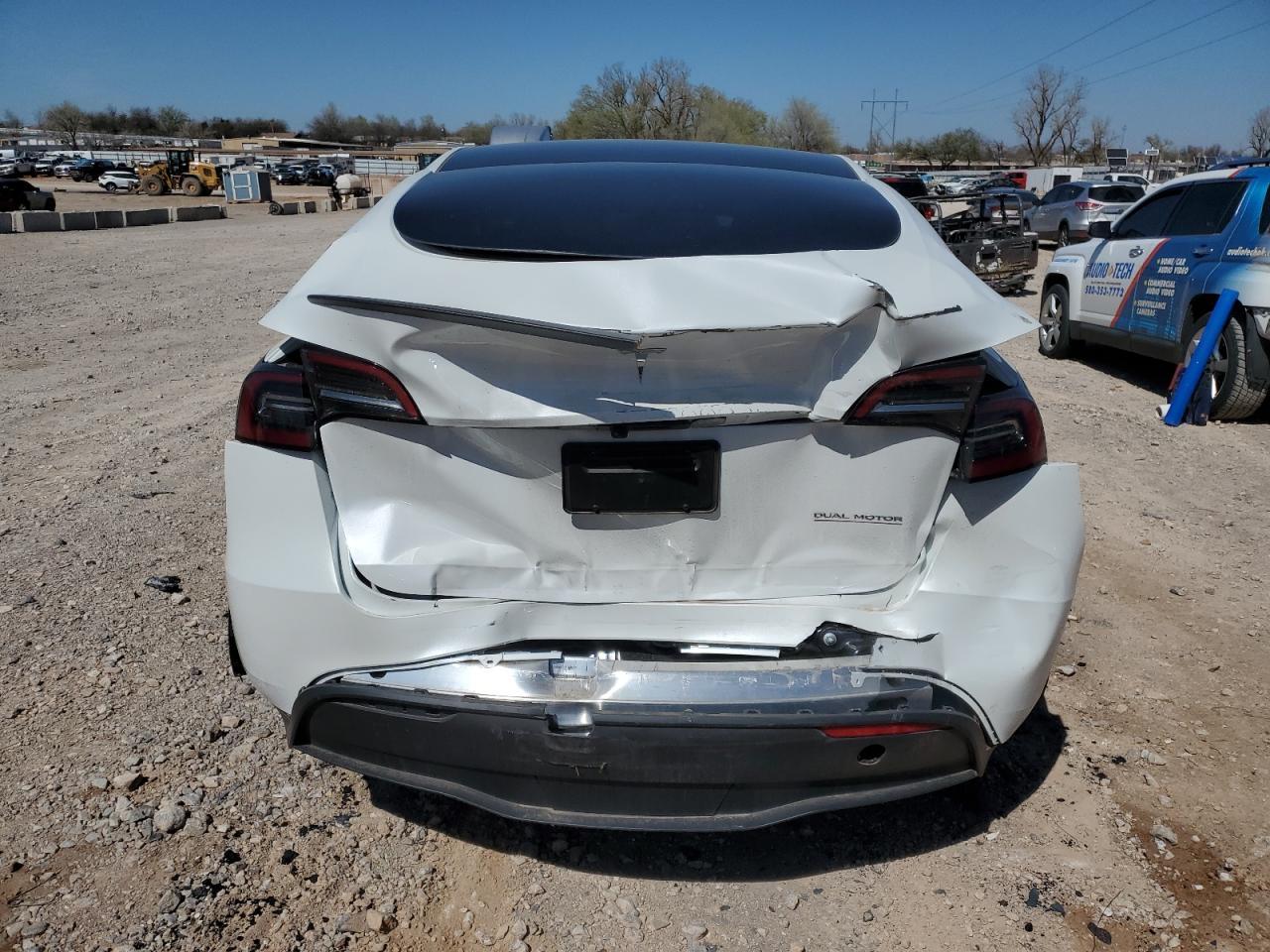2024 Tesla Model Y - Фото 6