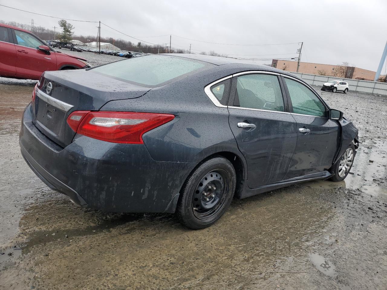 2018 Nissan Altima 2.5 - Image 3