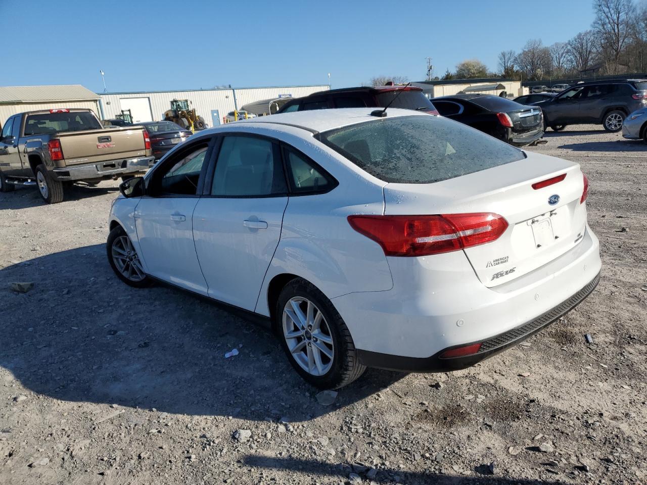2016 Ford Focus Se - Фото 2