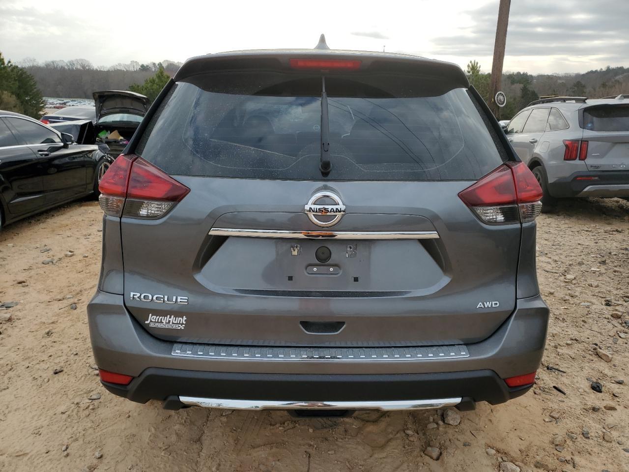 2020 Nissan Rogue S - Фото 6