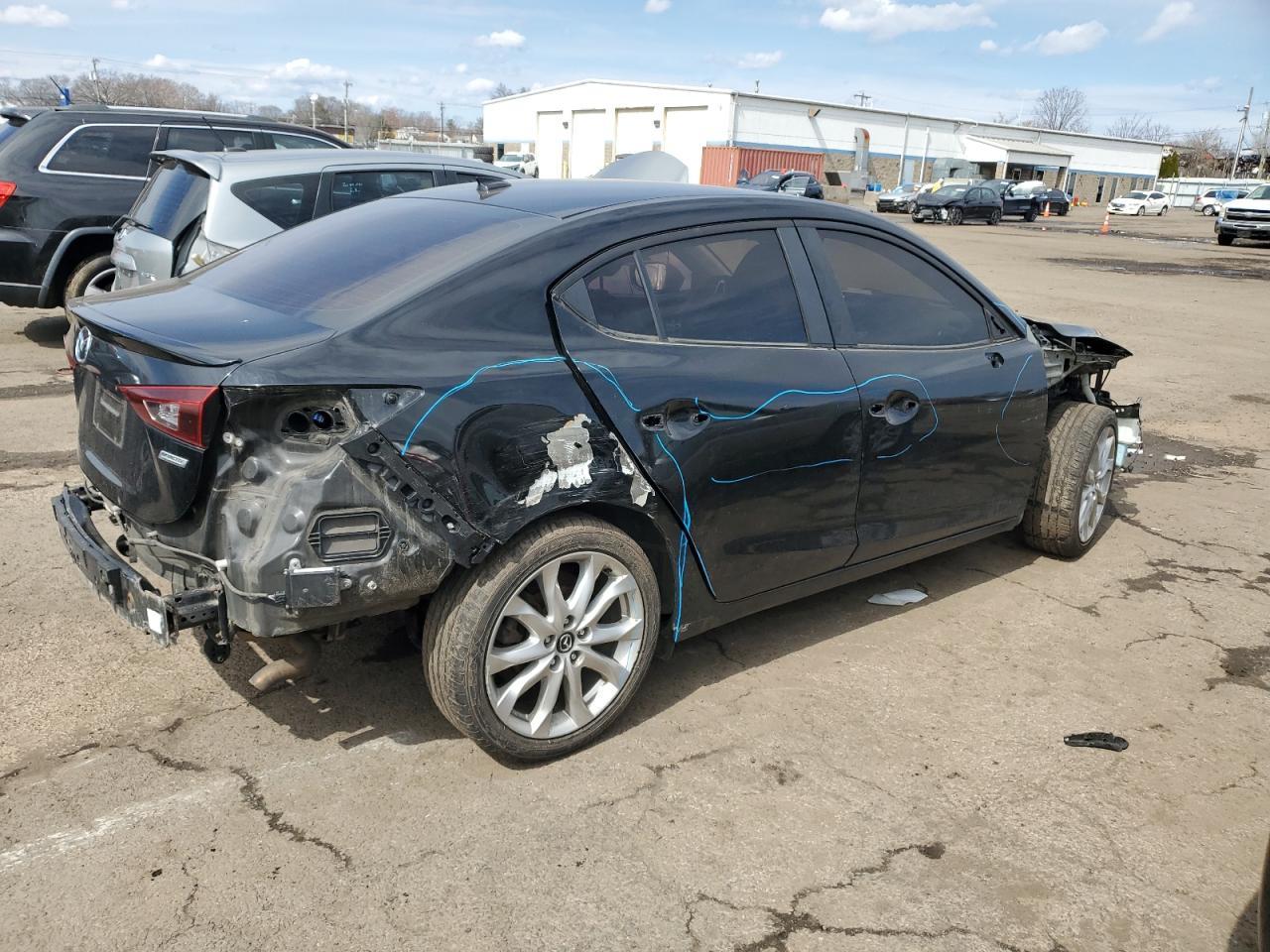 2015 Mazda 3 Touring - Image 3