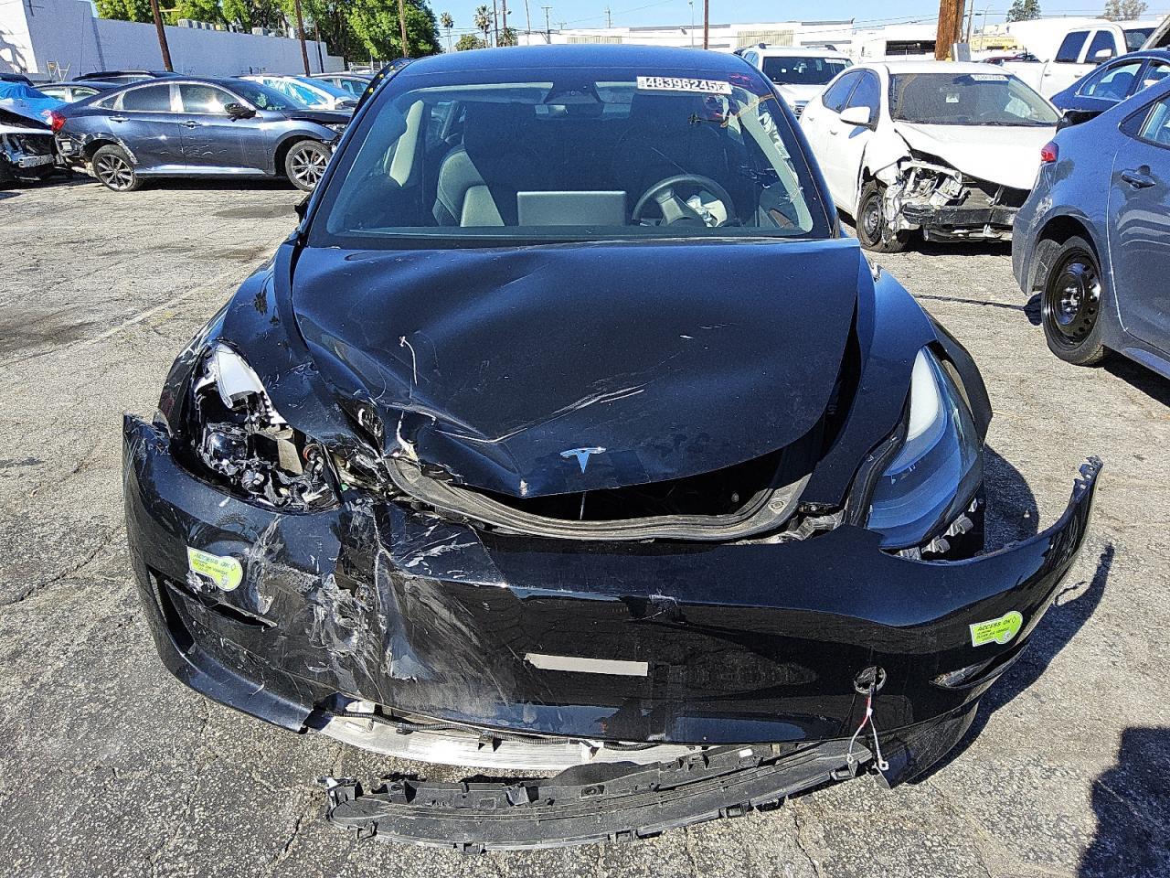 2023 Tesla Model 3 - Фото 5
