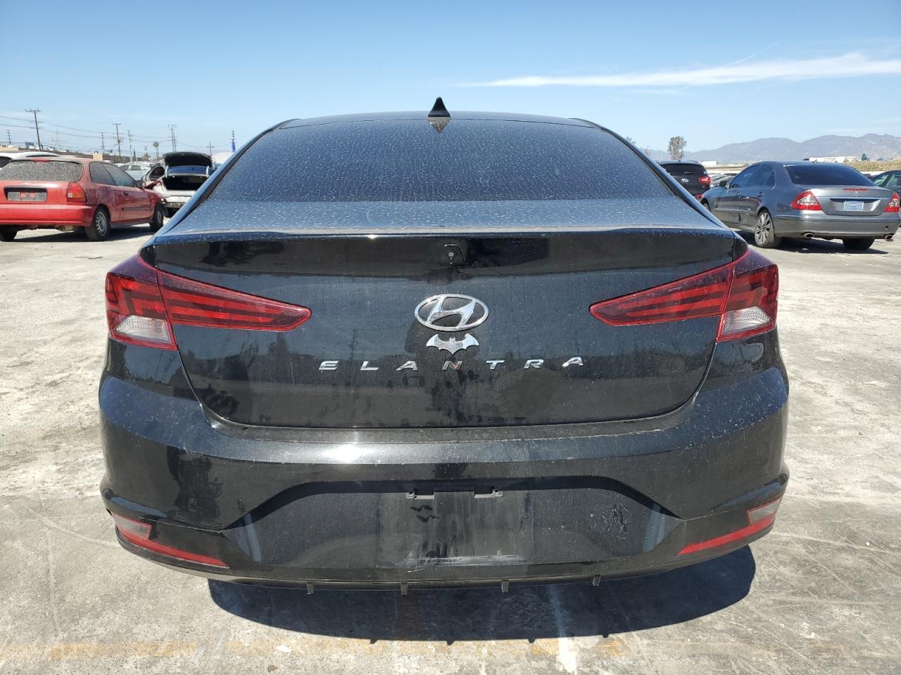 2019 Hyundai Elantra Sel - Image 6