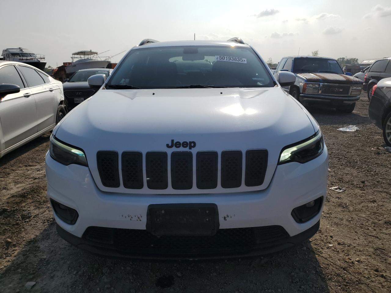2020 Jeep Cherokee Latitude Plus - Фото 5
