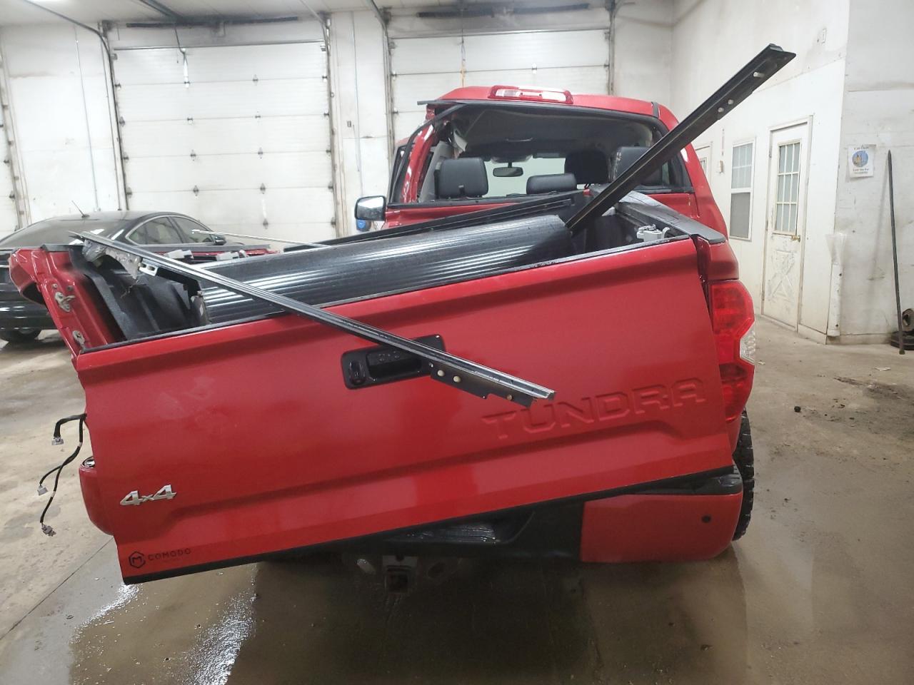 2014 Toyota Tundra Crewmax Limited - Фото 6
