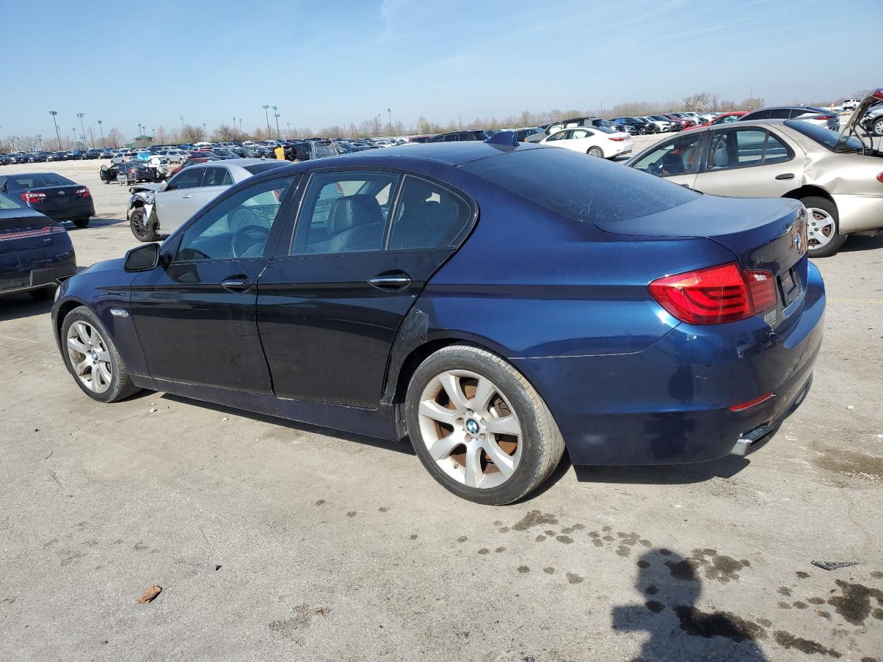 2013 BMW 550 I - Фото 2