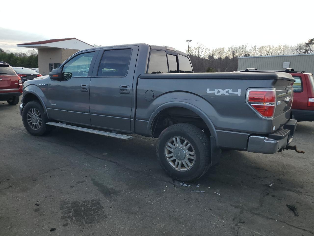 2011 Ford F150 Supercrew - Фото 2