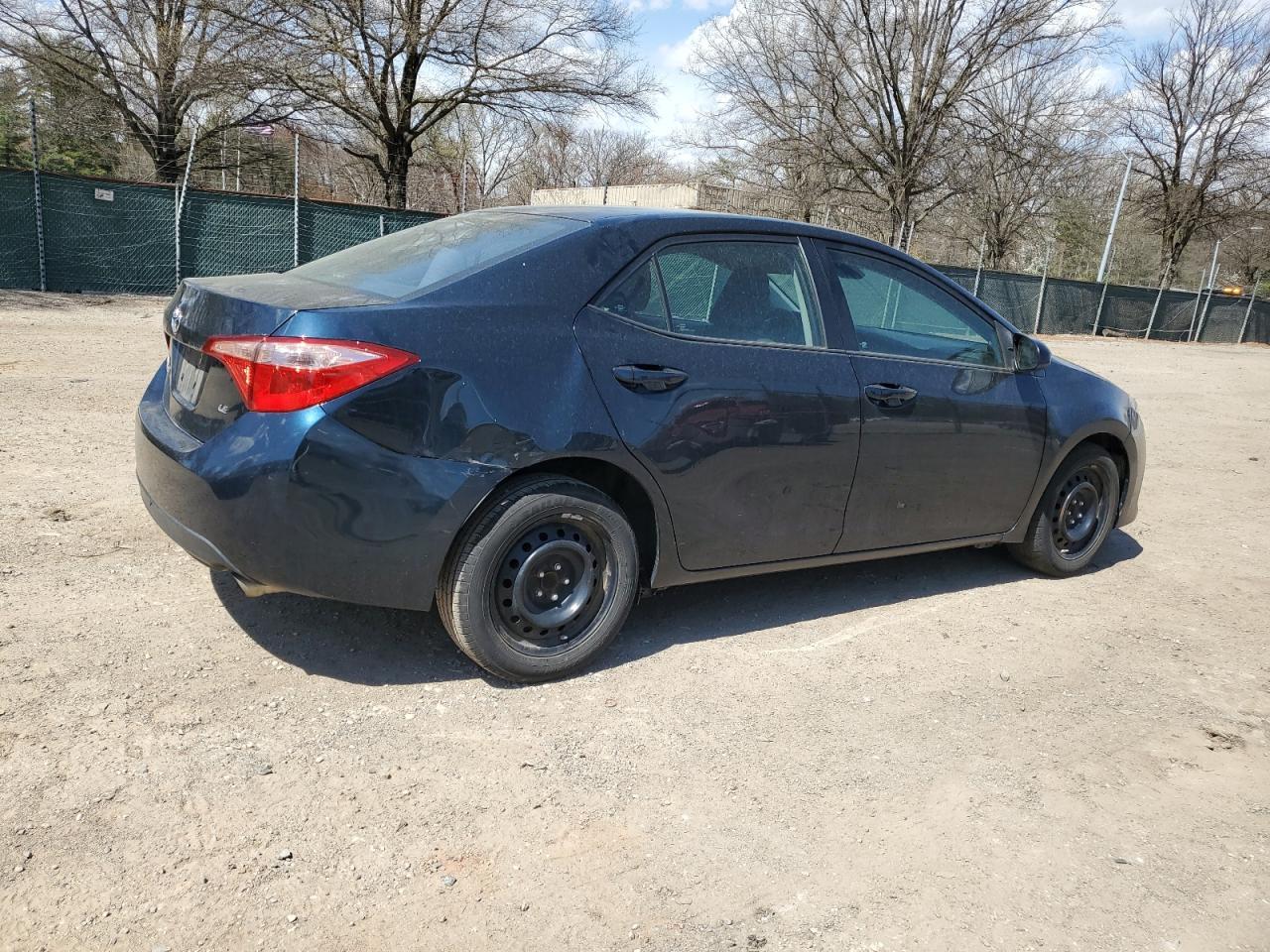 2018 Toyota Corolla L - Фото 3