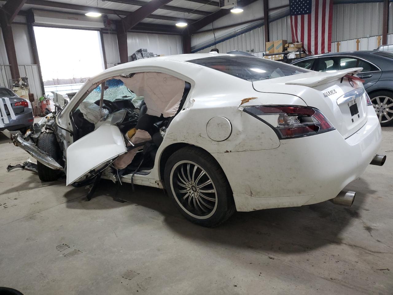2012 Nissan Maxima S - Image 2