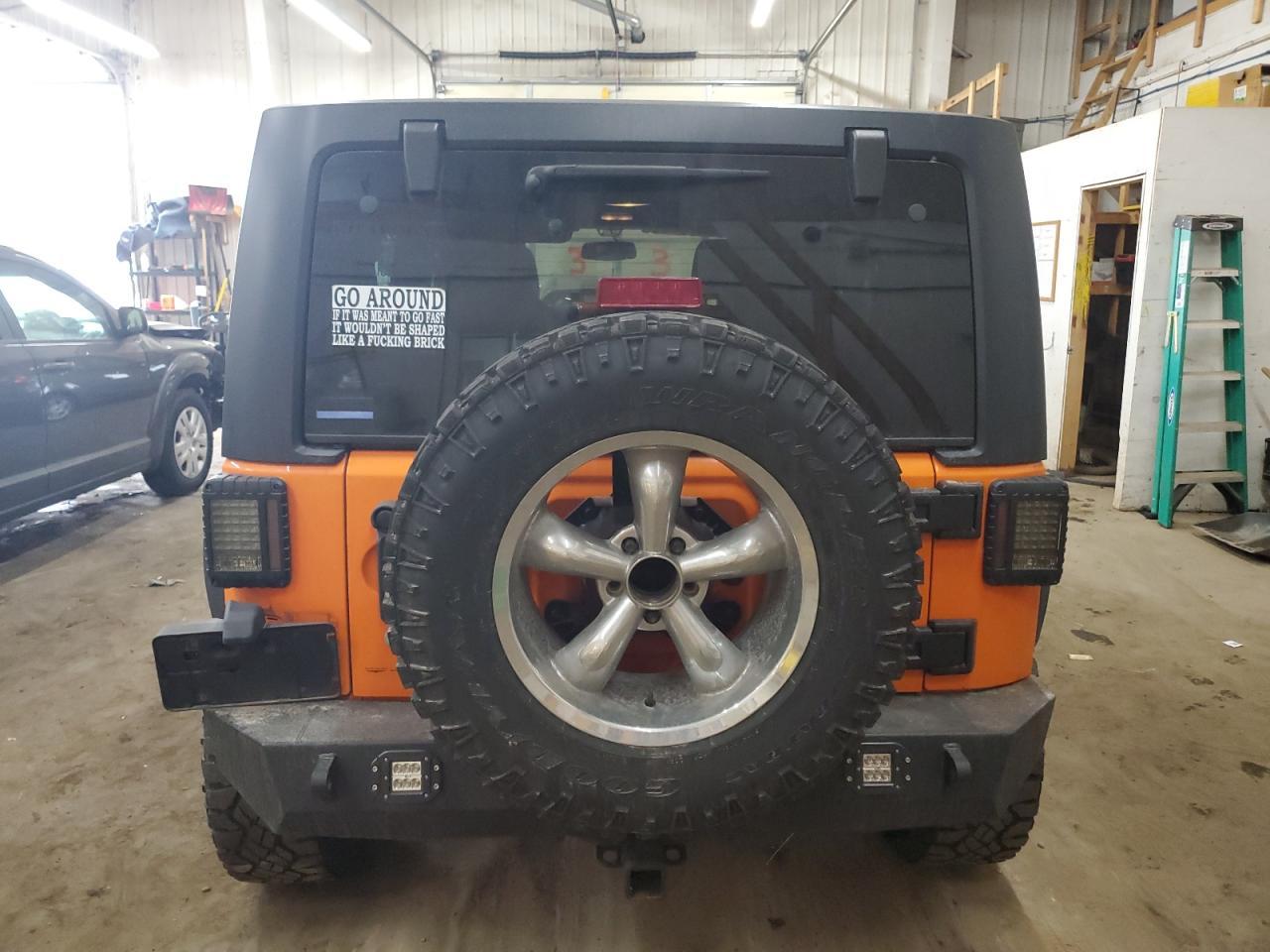 2013 Jeep Wrangler Unlimited Sahara - Фото 6