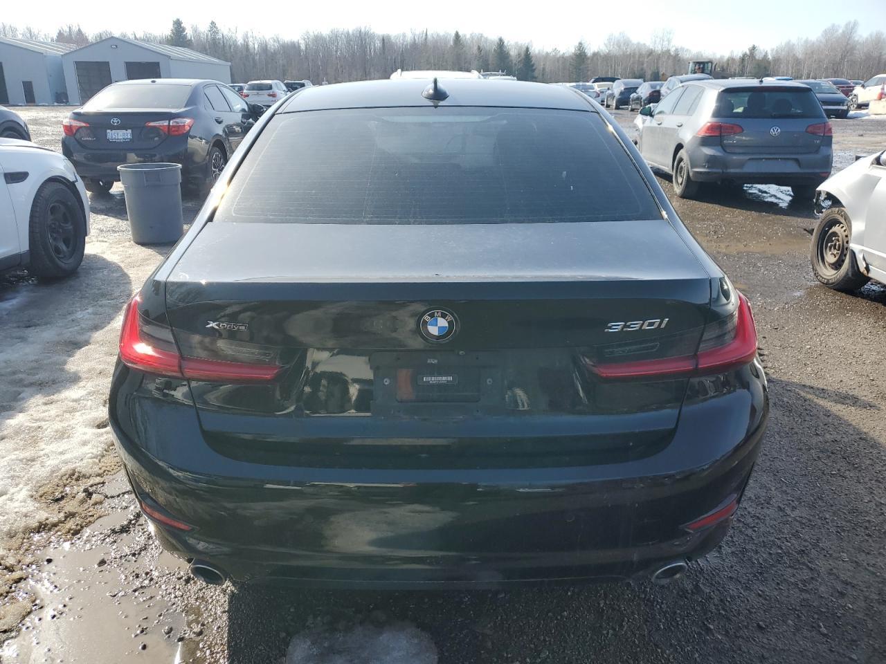 2019 BMW 330Xi - Image 6
