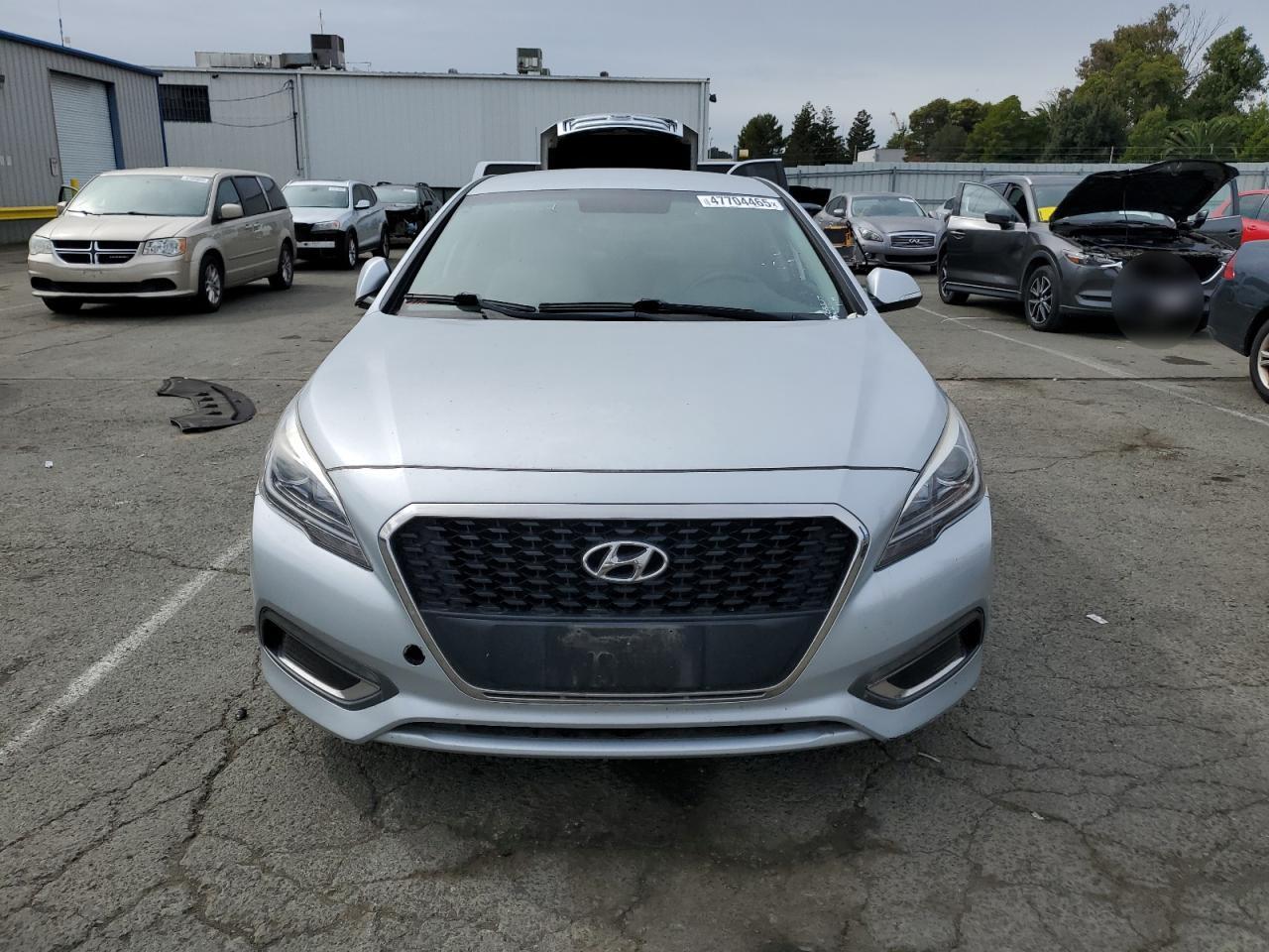 2017 Hyundai Sonata Hybrid - Фото 5