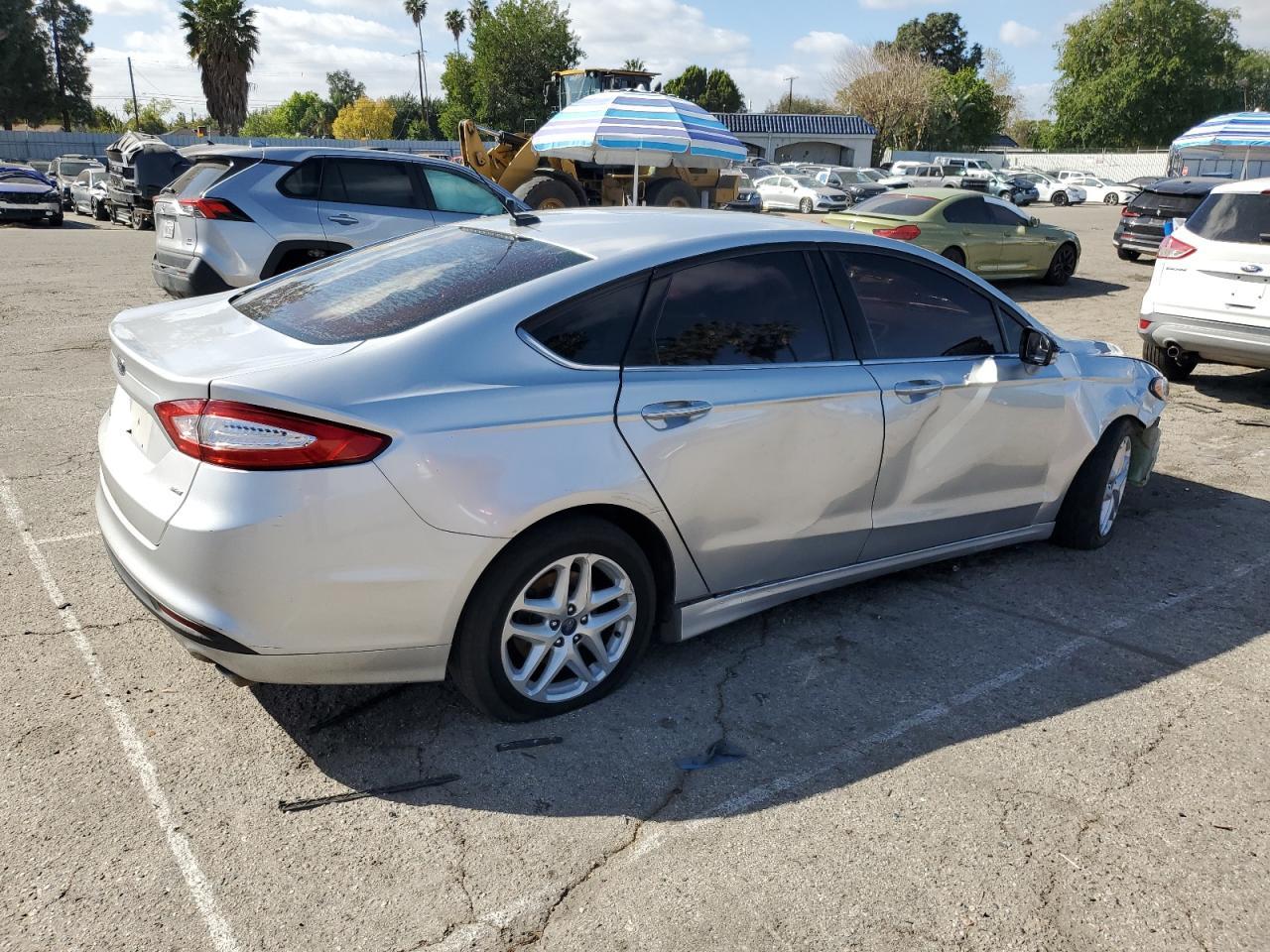 2015 Ford Fusion Se - Фото 3