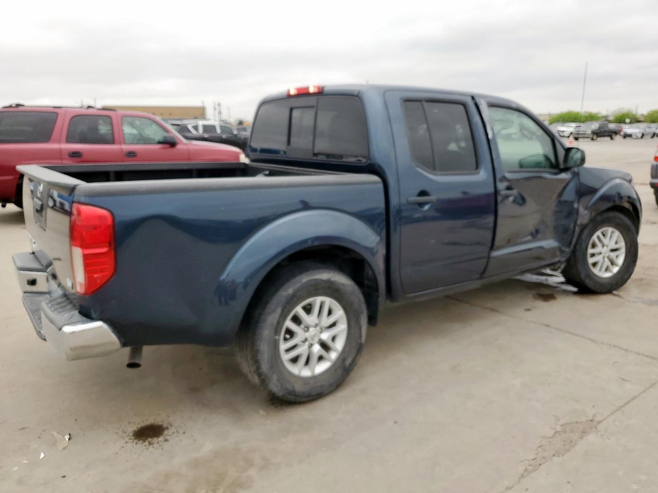 2021 Nissan Frontier S - Фото 3