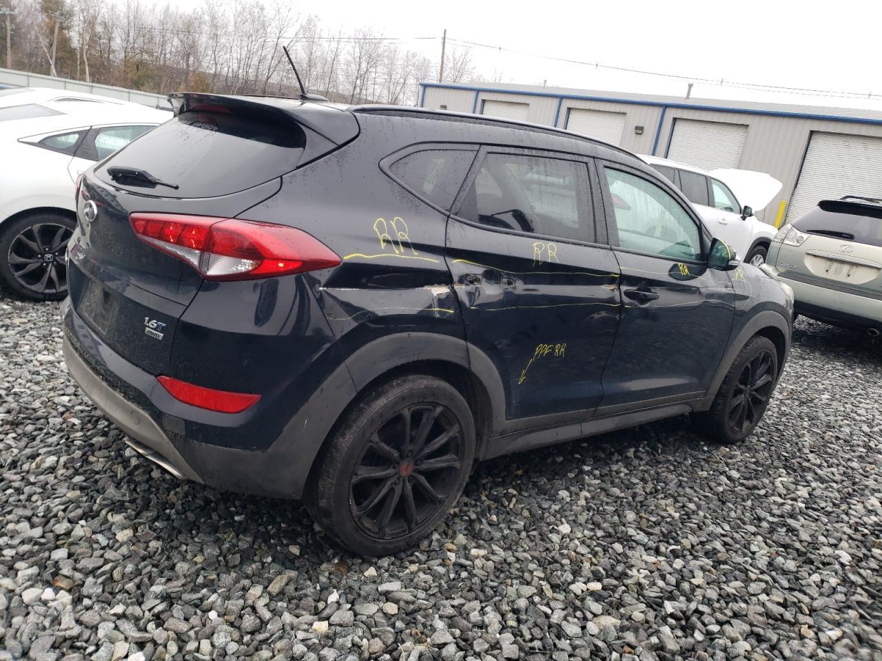 2017 Hyundai Tucson Night - Image 3