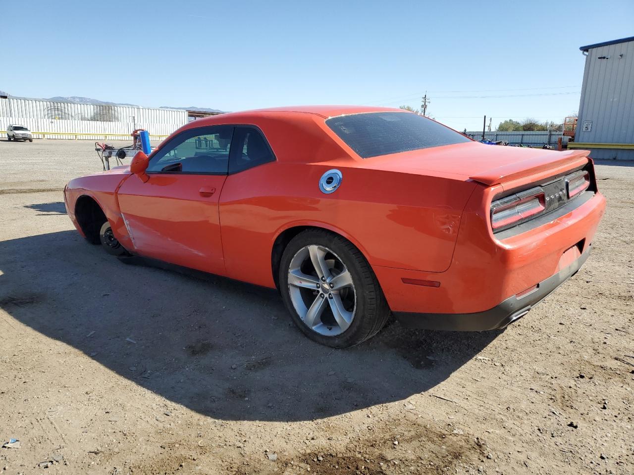 2016 Dodge Challenger Sxt - Фото 2