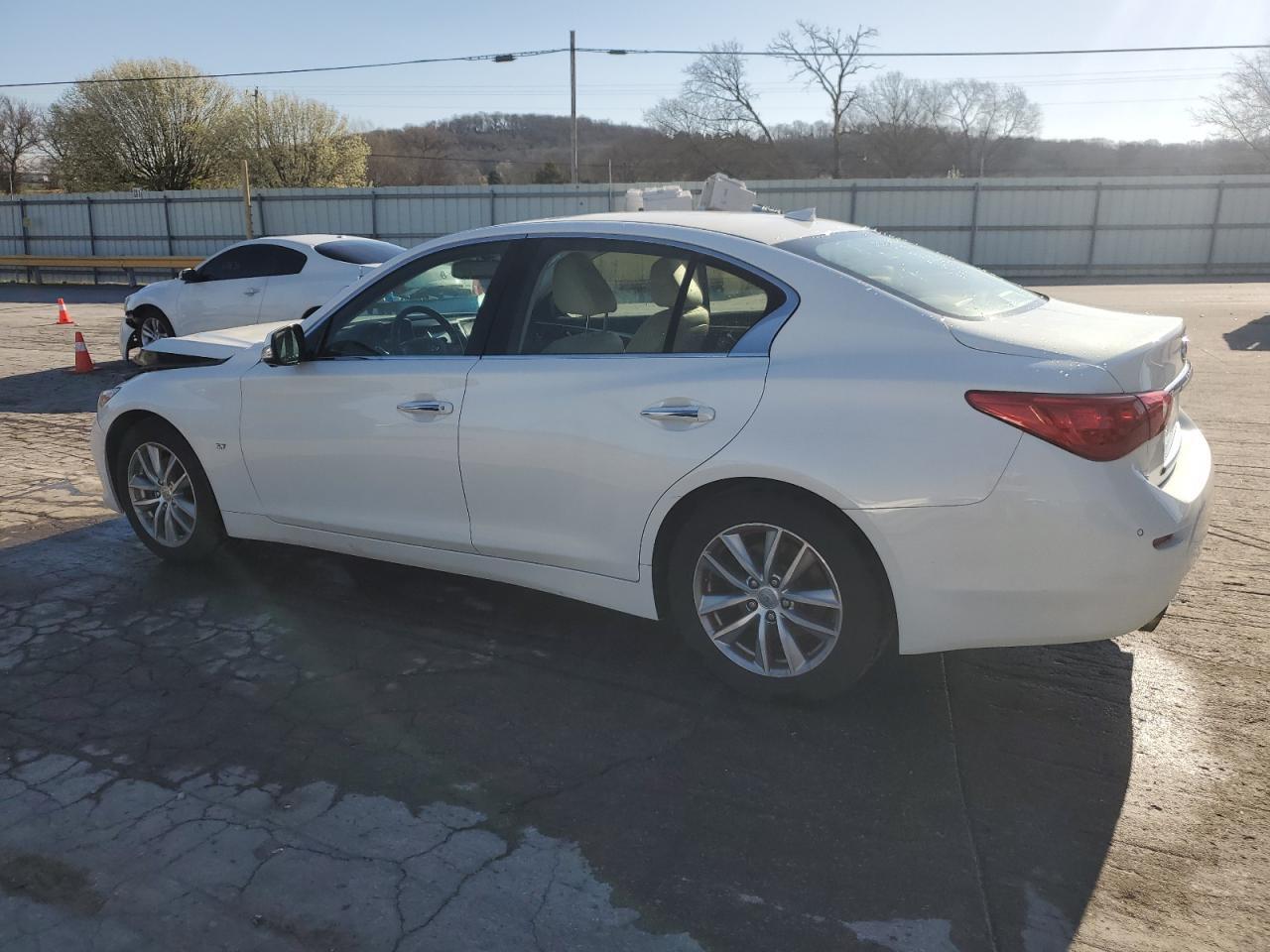 2014 Infiniti Q50 Base - Фото 2