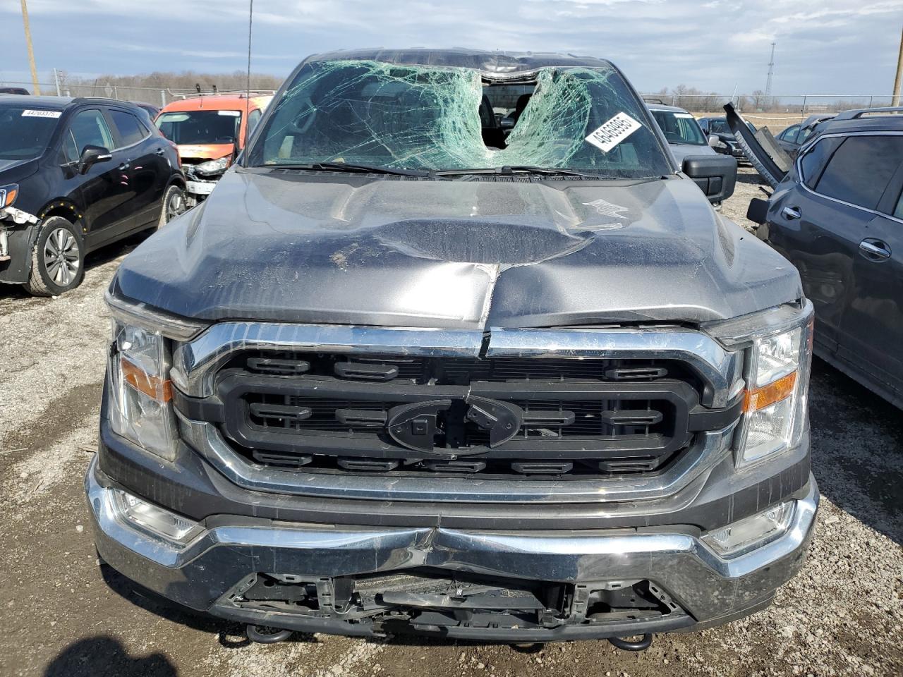 2022 Ford F150 Super Cab - Фото 5