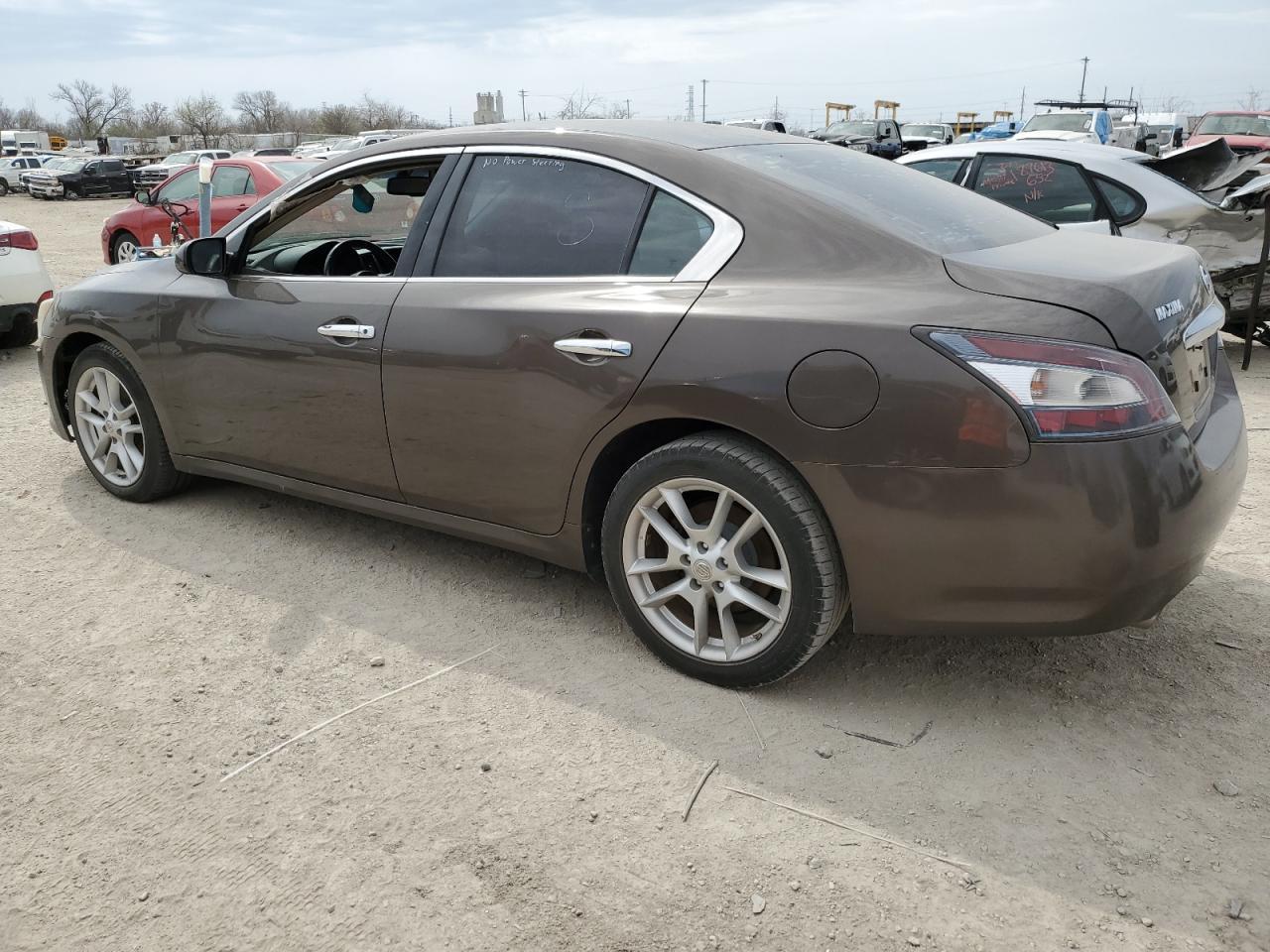 2014 Nissan Maxima S - Image 2