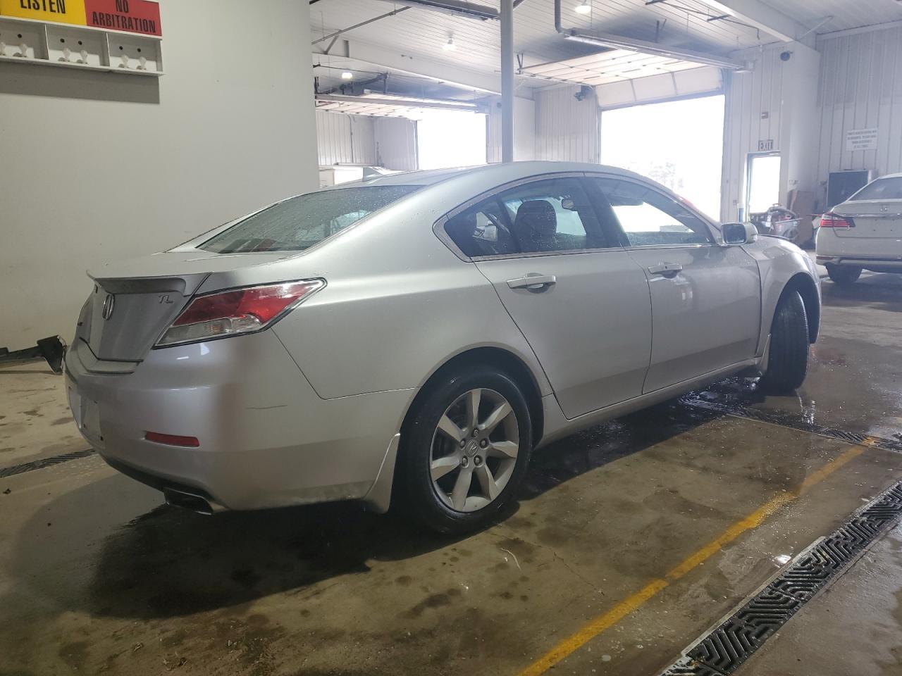 2012 Acura Tl - Фото 3
