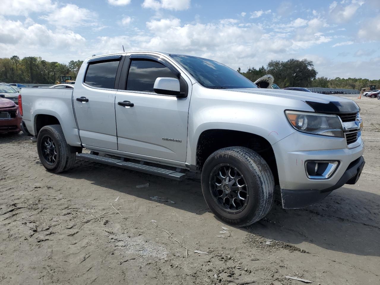 2018 Chevrolet Colorado - Image 4