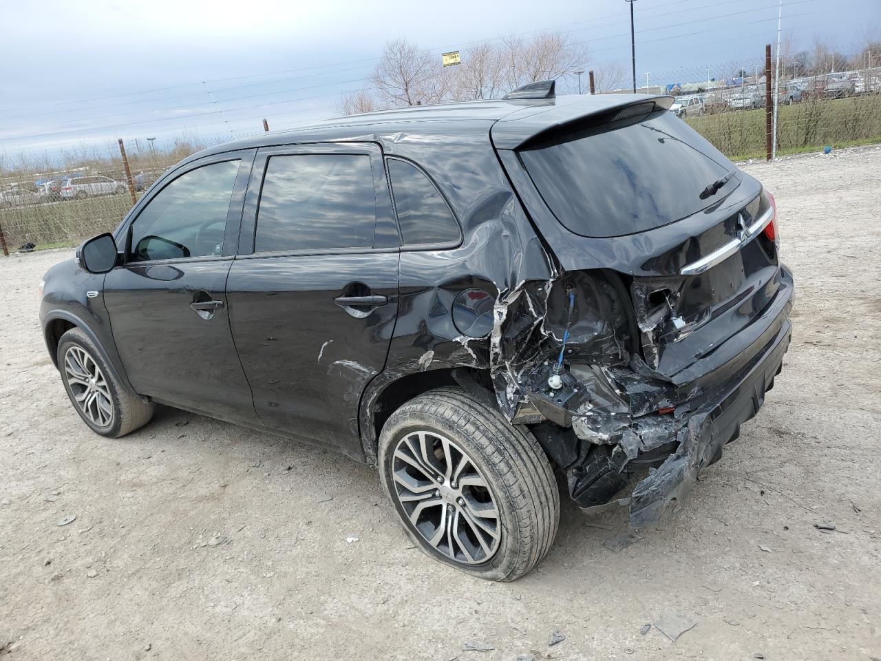 2019 Mitsubishi Outlander Sport Es - Image 2