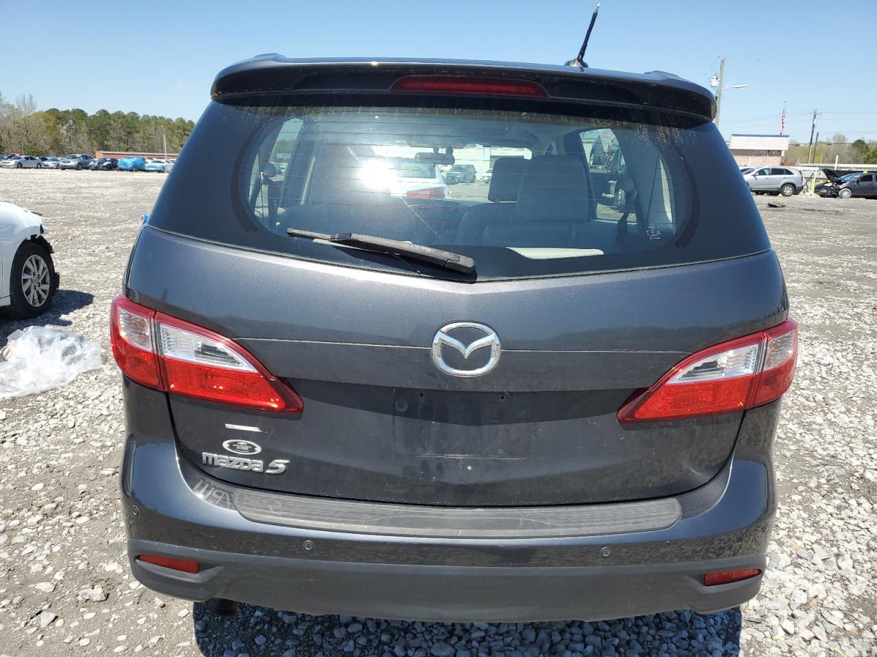 2014 Mazda 5 Grand Touring - Image 6