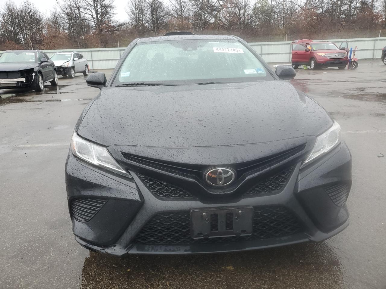 2020 Toyota Camry Se - Image 5