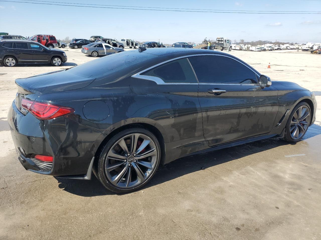 2021 Infiniti Q60 Red Sport 400 - Image 3