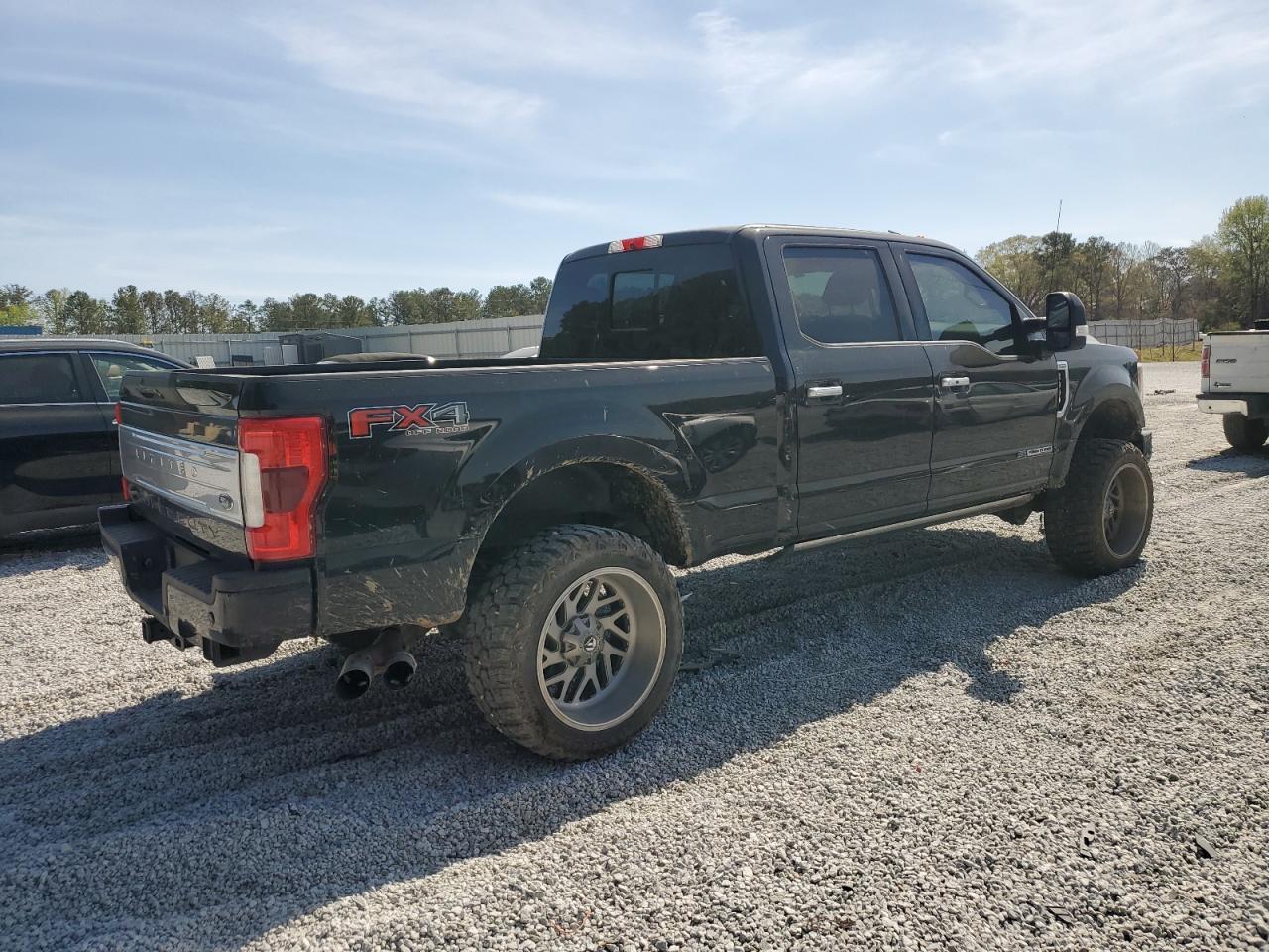 2019 Ford F350 Super Duty - Image 3