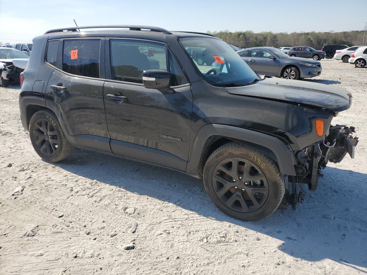 2017 Jeep Renegade Latitude - Image 4