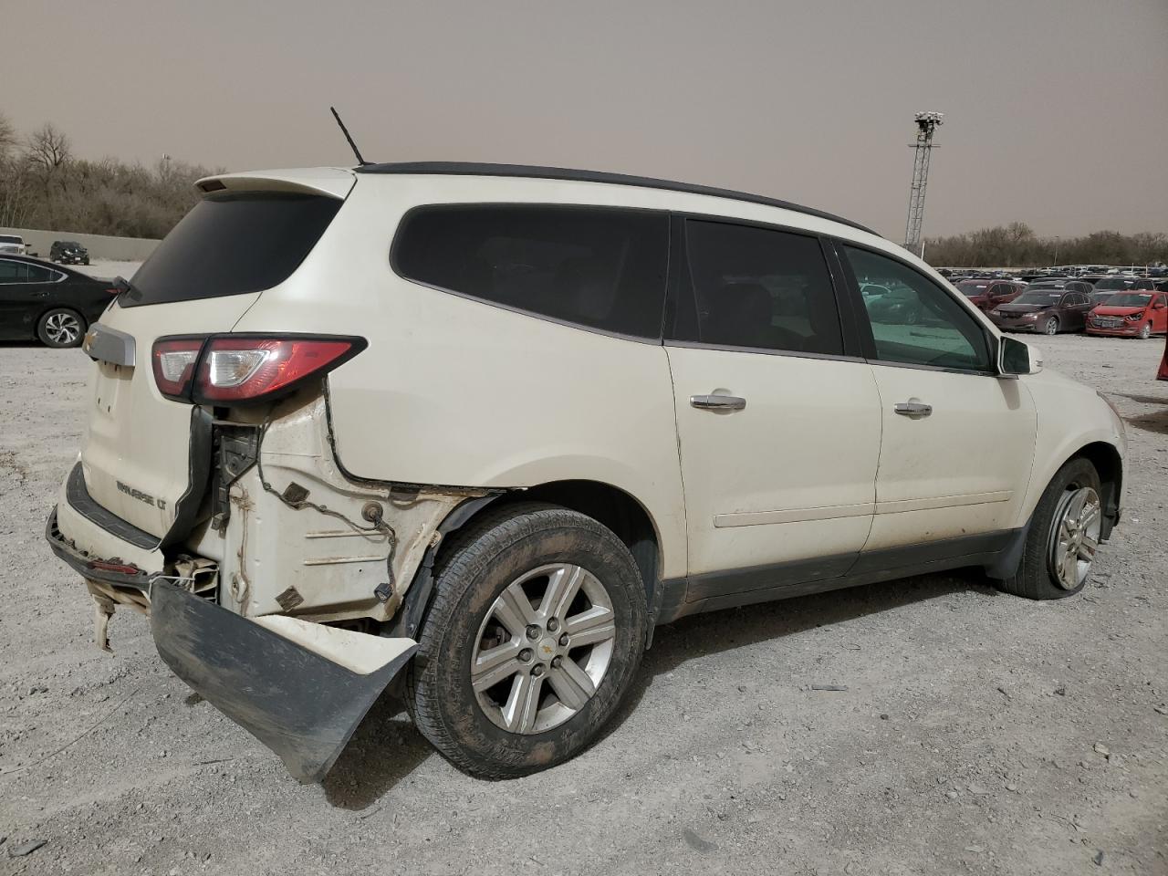 2013 Chevrolet Traverse Lt - Image 3