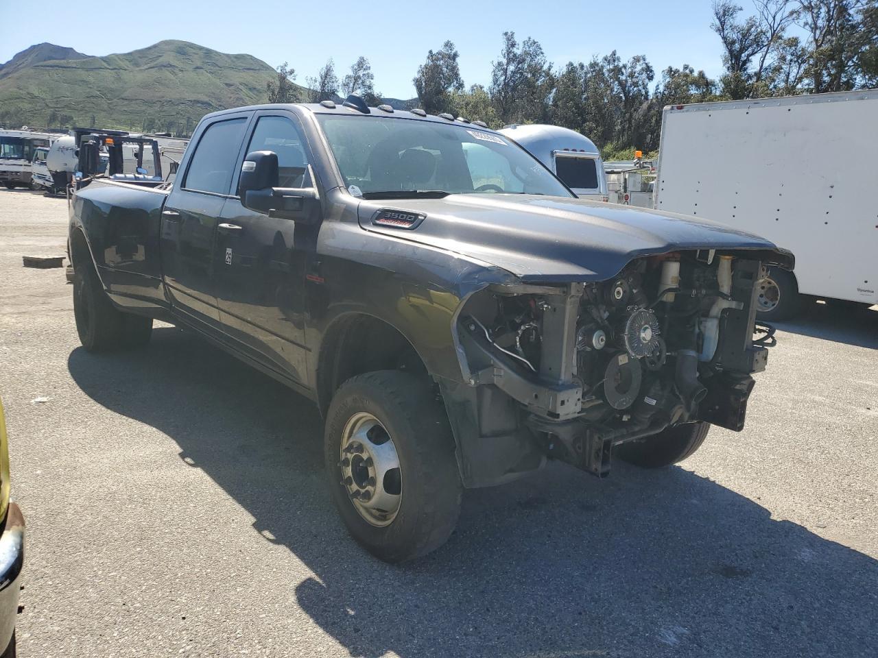 2023 Ram 3500 Tradesman - Image 4